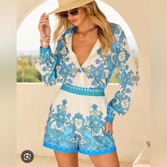 Vici Elodie Set (shorts and top) - Picture 1 of 3